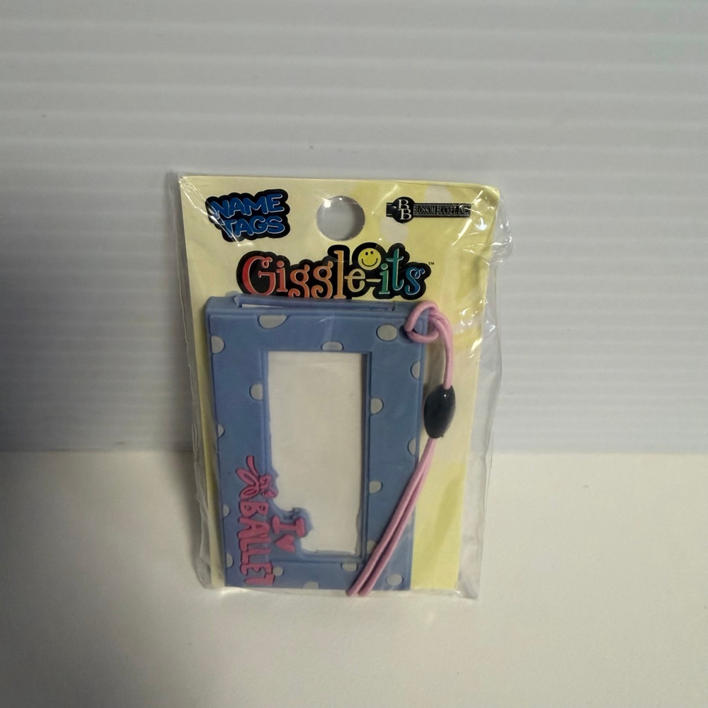 Girls Blossom Bucket, Inc Blue Pink Gigglets Name Tag One Size I love Ballet New - Picture 8 of 9